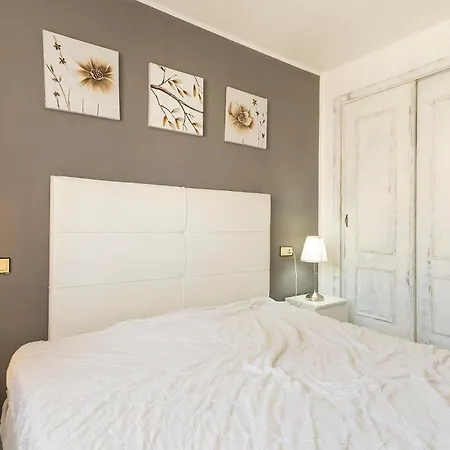 Gorgeous In Orihuela * 比利亚马丁